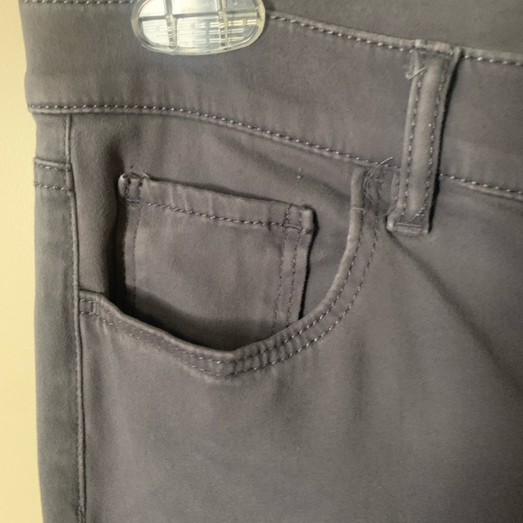 Loft gray skinny pants - Picture 7 of 9